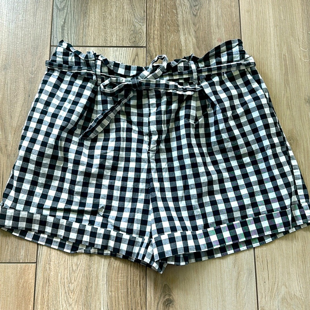 Black and white gingham paper bag shorts